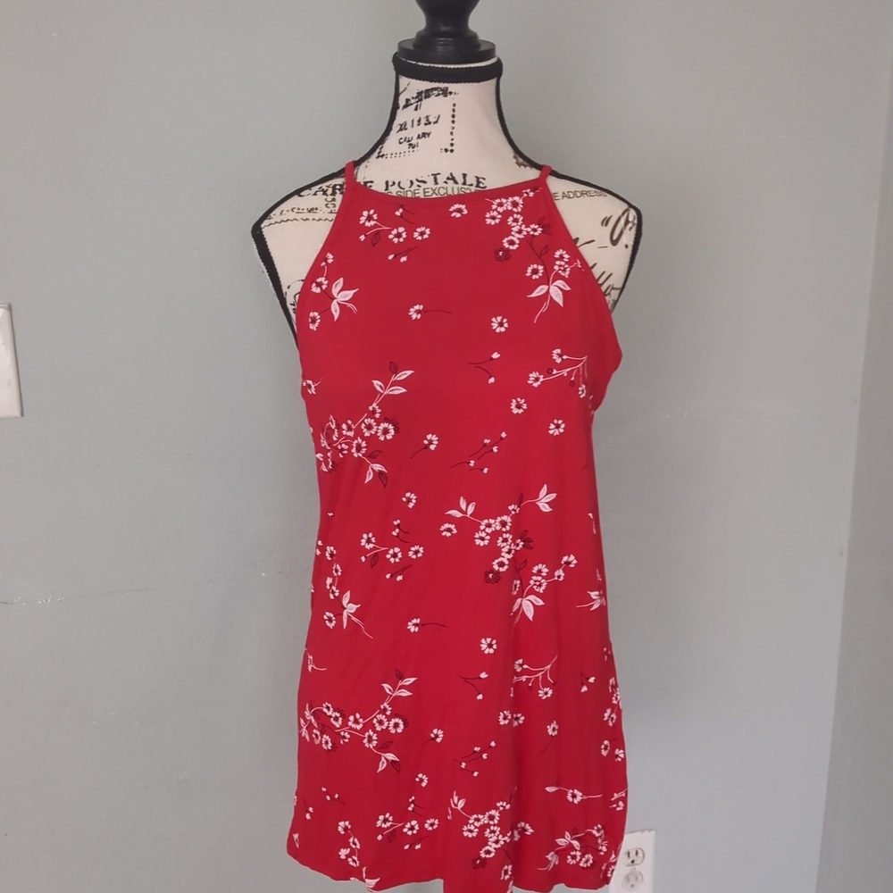 **3/$10** Boohoo Red Floral Tank Top Size 4